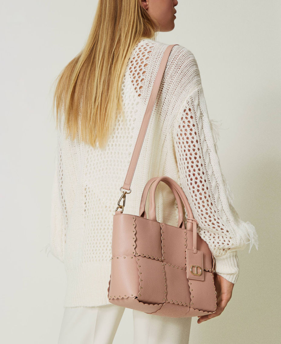 ‘Lucky’ shopper with scalloping and studs Misty Pink Woman 232TB7260-0S