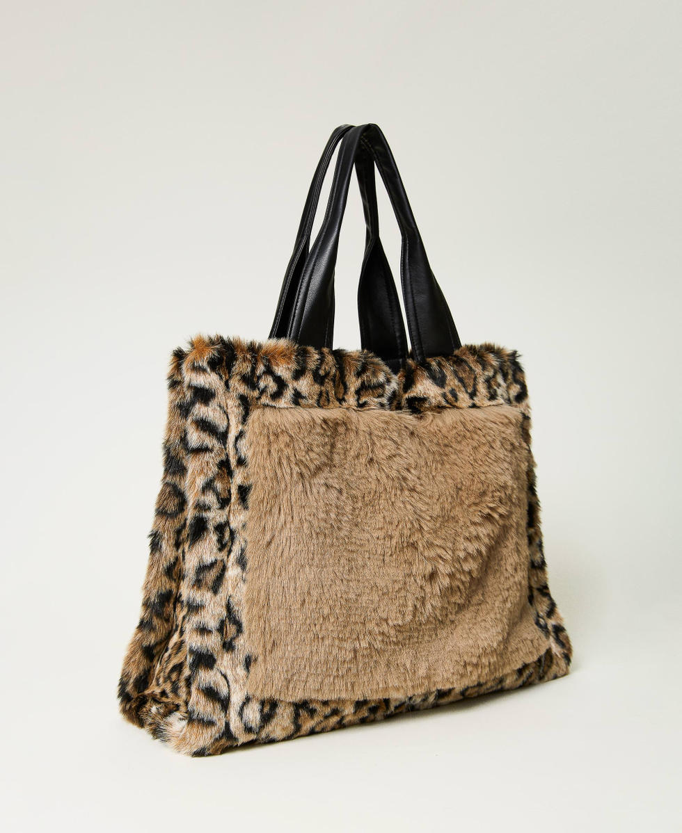 Faux fur shopper