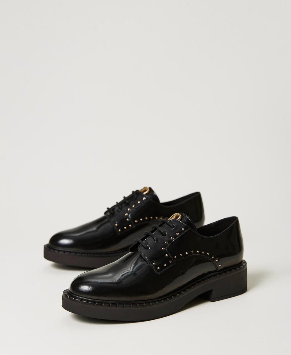 Chaussures à lacets avec clous - noir