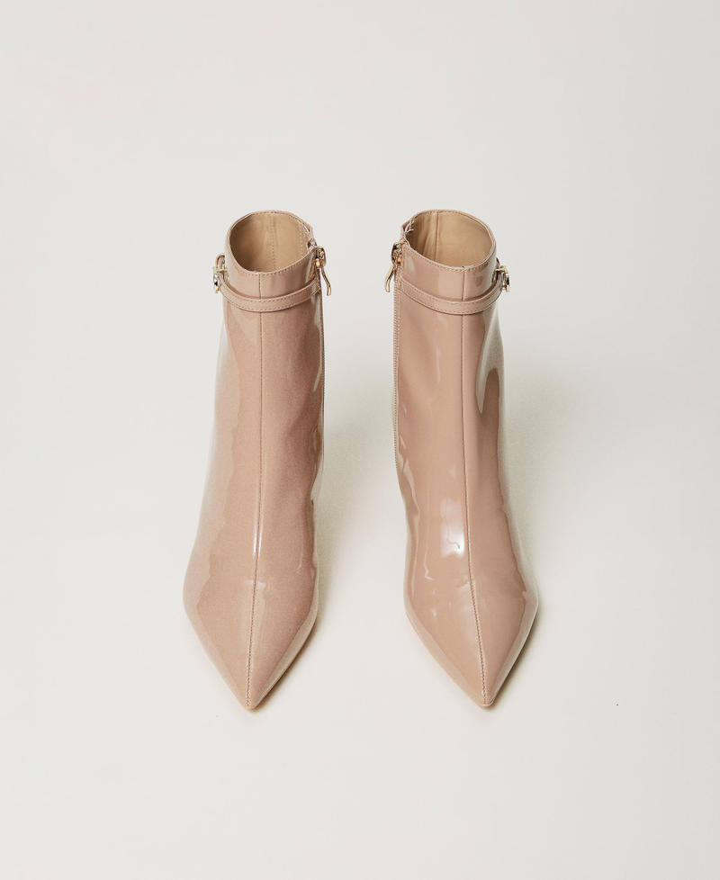 Botines de charol