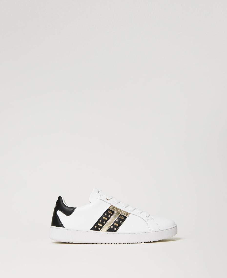 Baskets en cuir avec clous