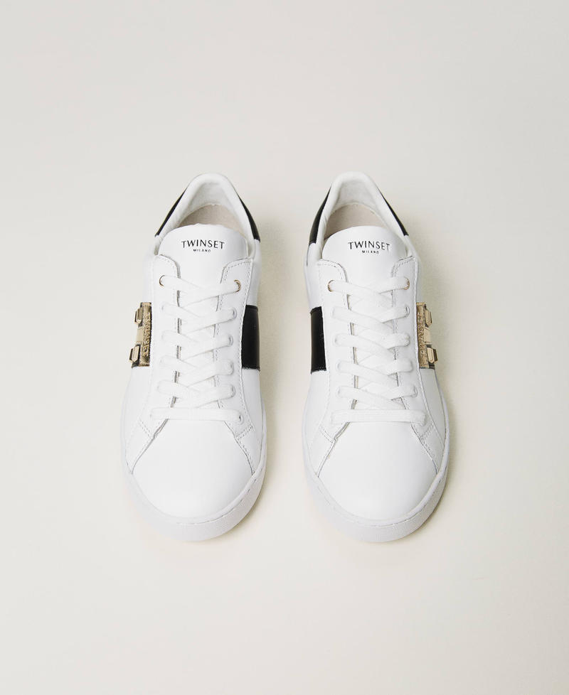 Baskets en cuir avec clous