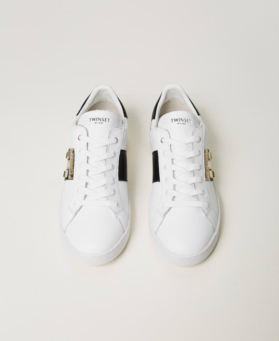 Sneakers in pelle con borchie Bianco Donna 232TCP204-04