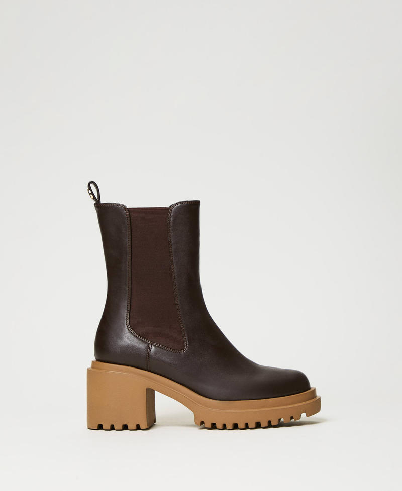 Chelsea boots with heel Dark Brown Woman 232TCT044-01