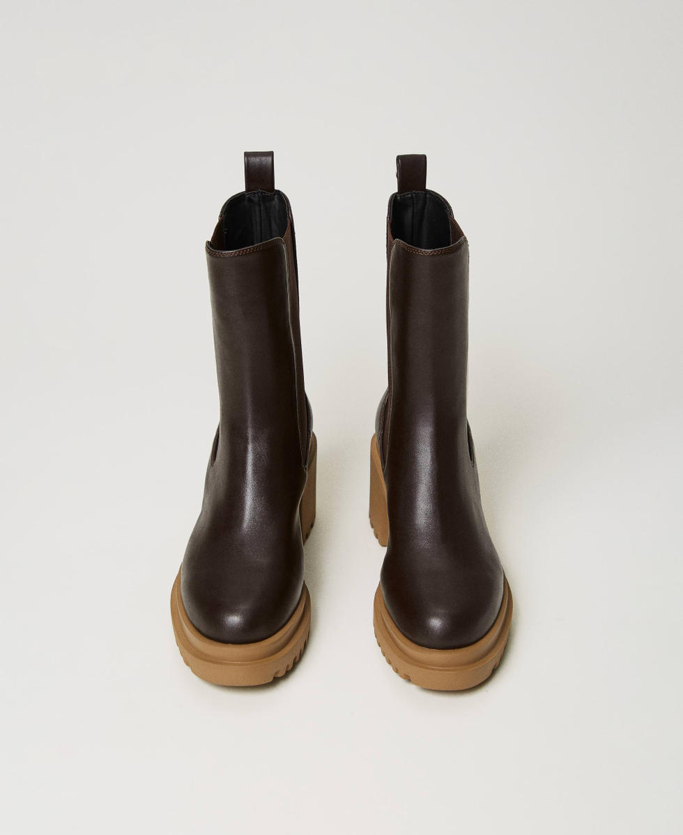 Chelsea boots 2 inch heel shop