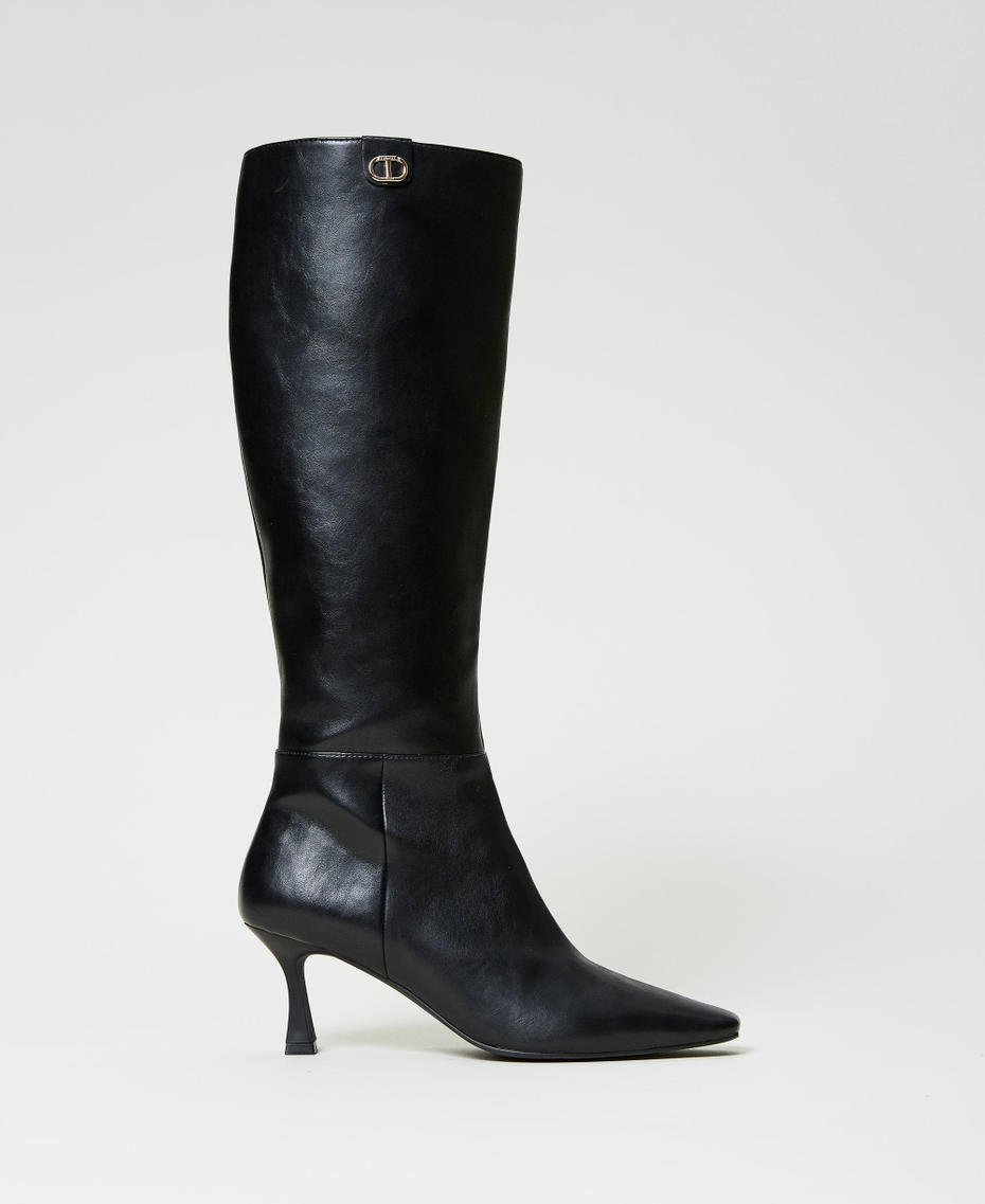 Kitten heel high boots with Oval T