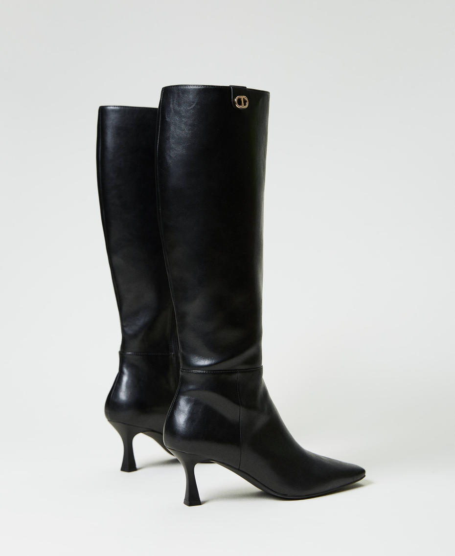 Kitten heel high boots with Oval T