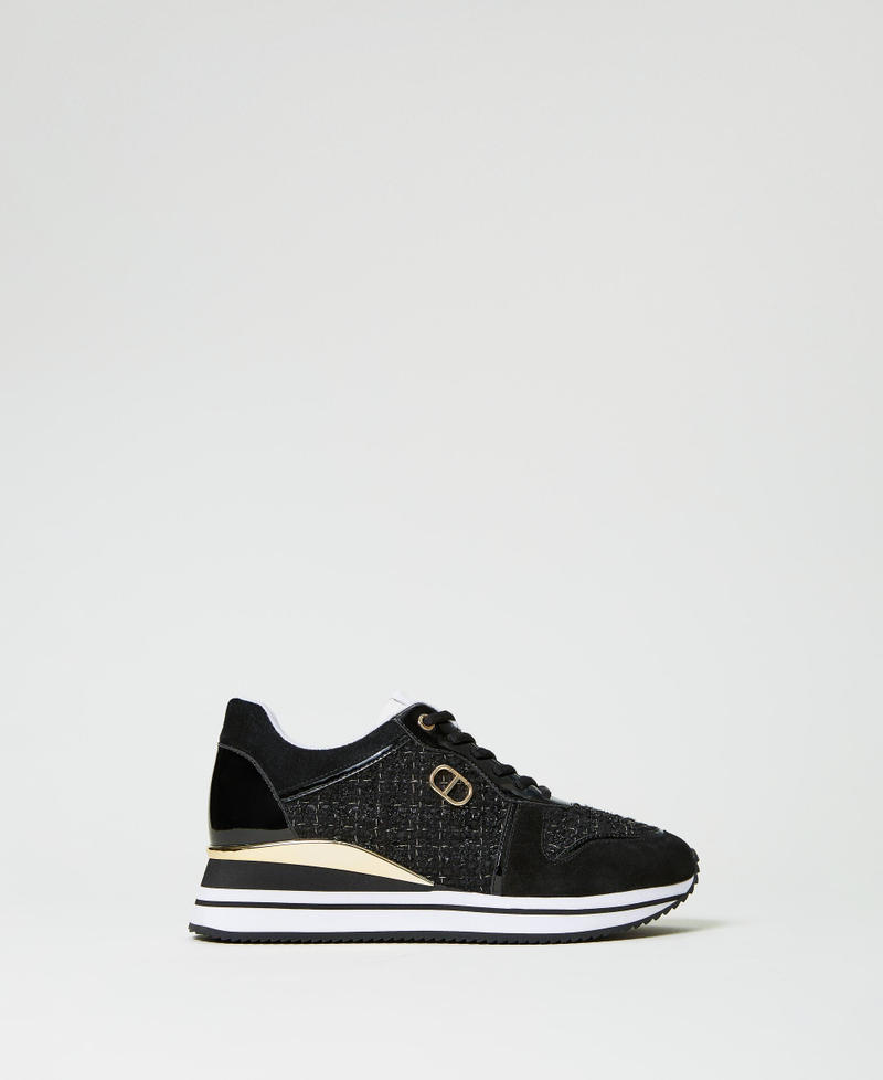 Bouclé running trainers