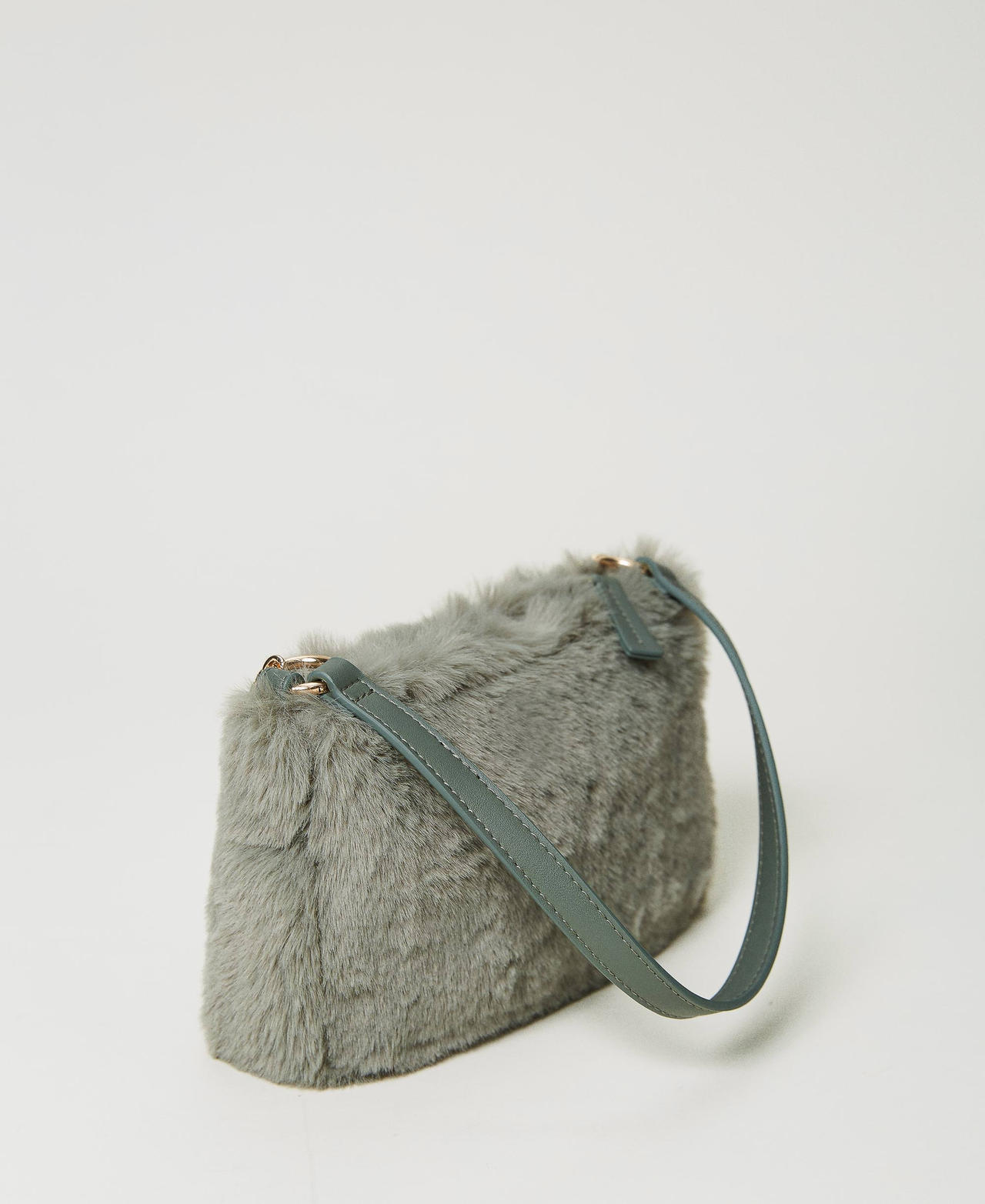 Soft ‘Petite’ shoulder bag with Oval T
