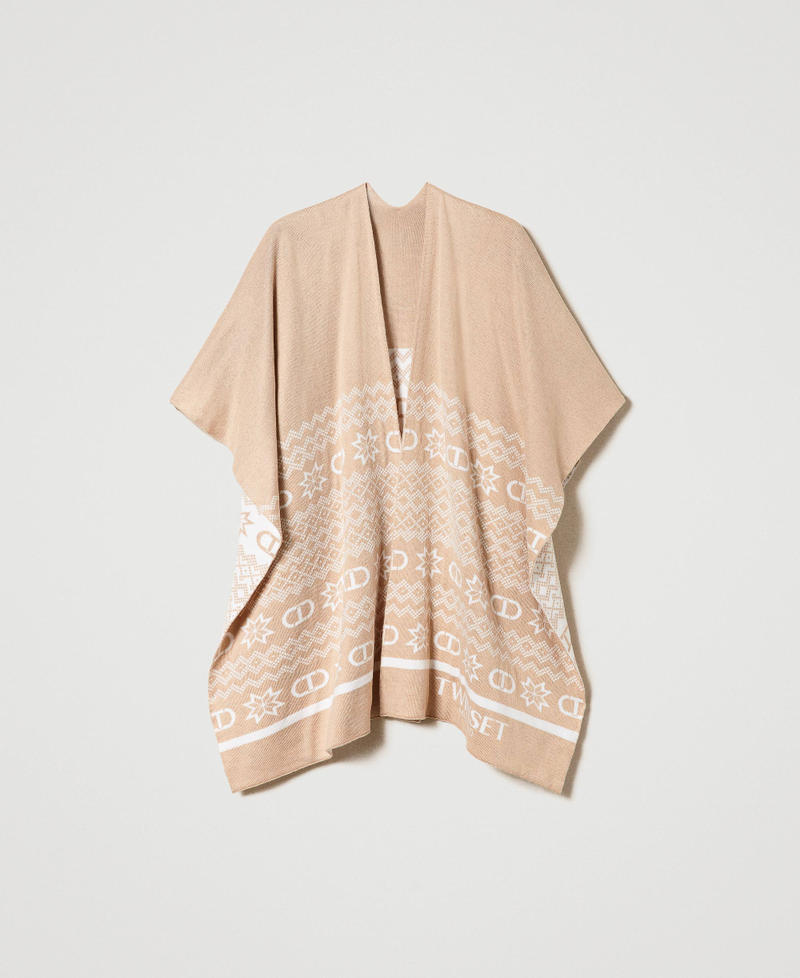 Jacquard open poncho with Oval T