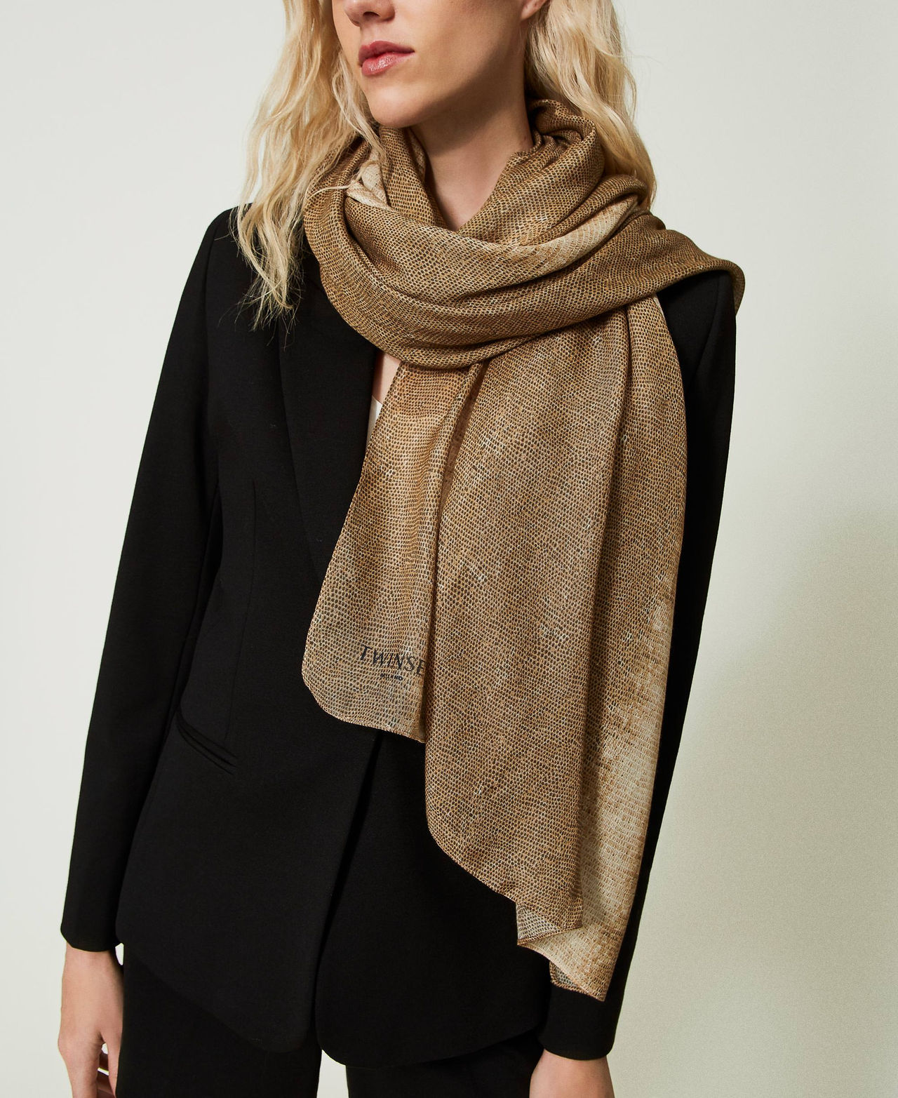 Printed stole with logo