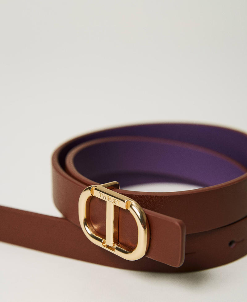 Wendegürtel aus Leder mit Oval T Zweifarbig Lavendel / Schokoladenbraun Frau 232TO550A-02