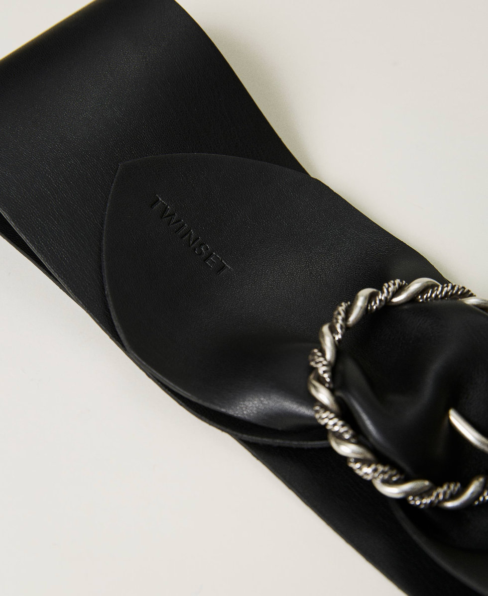 Sash belt with braided buckle