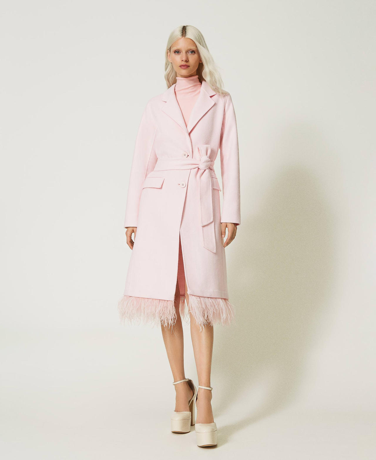 Doubled wool coat with feathers Blushing Rose Woman 232TP2010-02