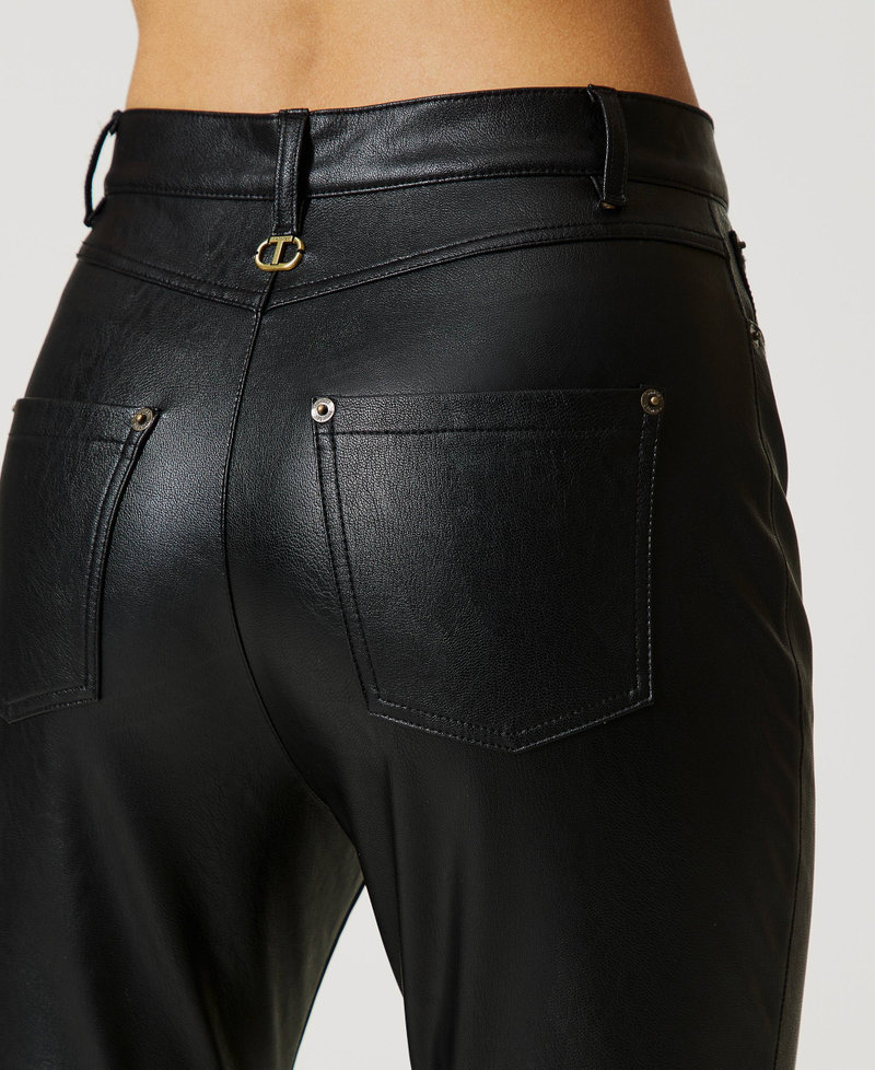Расклешенные брюки с имитацией натуральной кожи Черный женщина 232TP201A-04