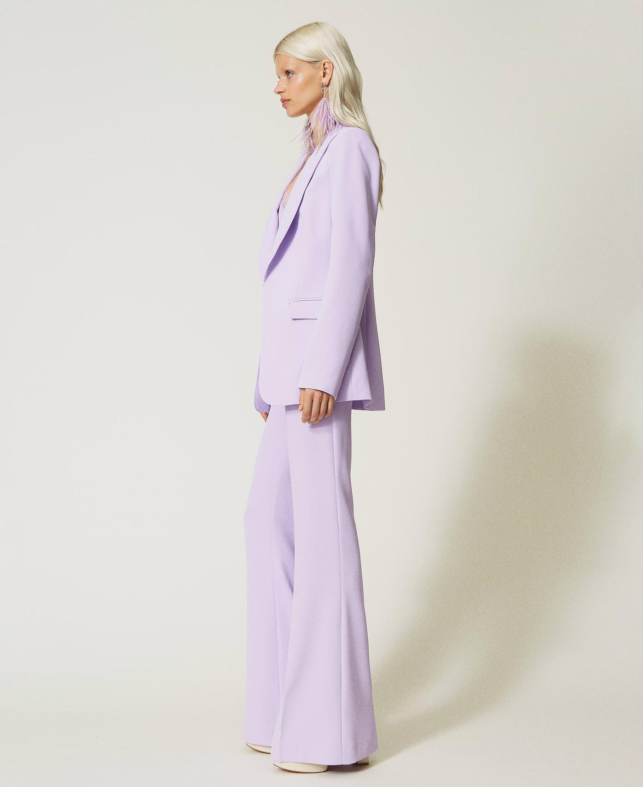 Pantalon évasé avec crêpe cady