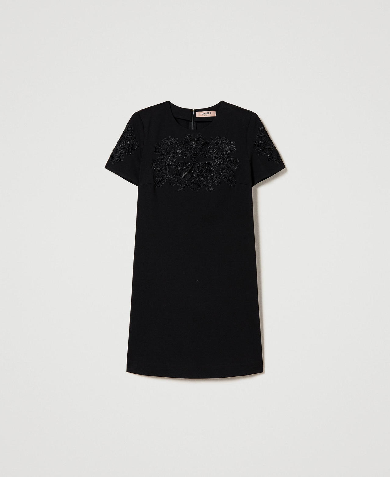 Short dress with handmade embroidery Black Woman 232TP2070-0S