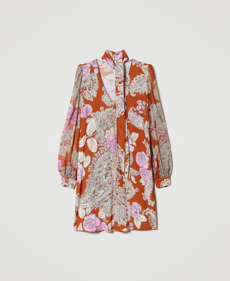 Robe courte en crêpe et crépon