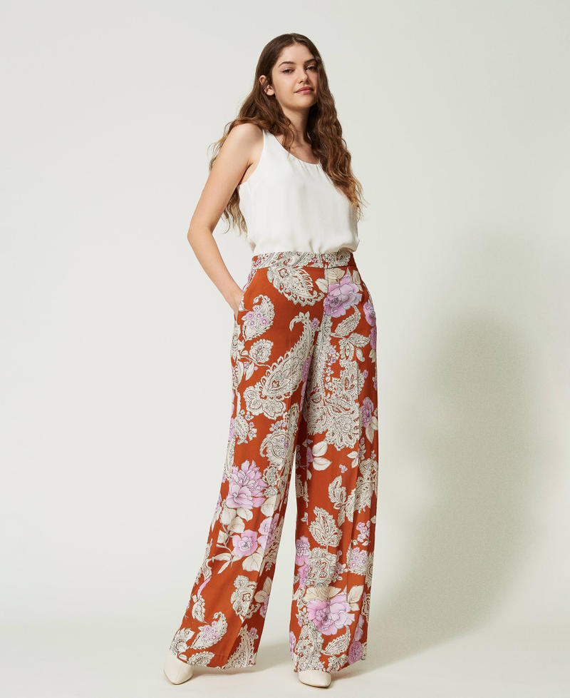 Printed palazzo trousers Leather Paisley and Rose Print Woman 232TP211C-01