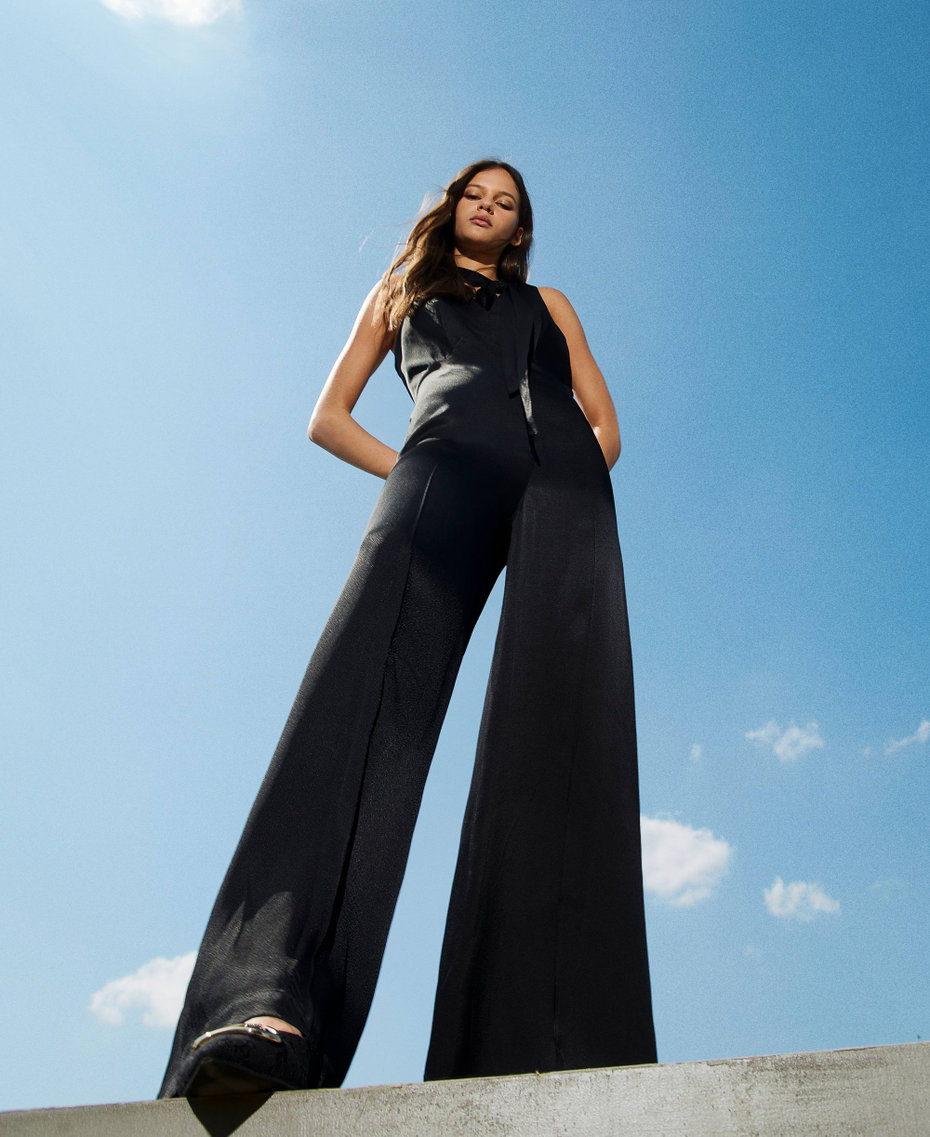 Sleeveless satin jumpsuit