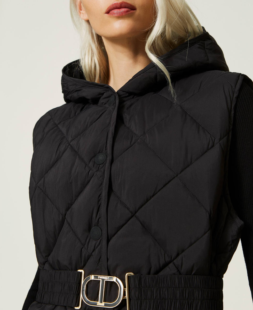 Padded gilet with Oval T buckle