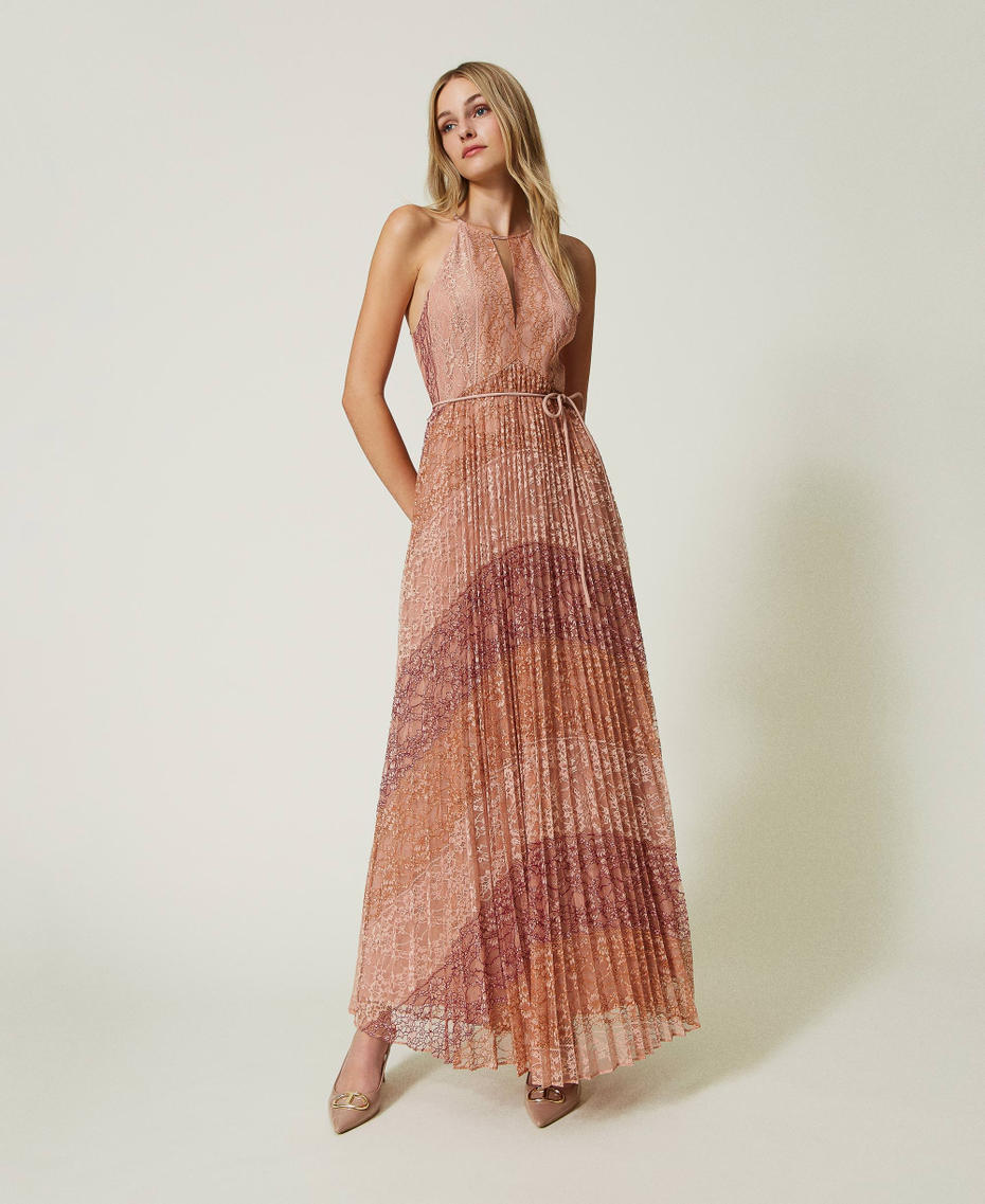 Long dress with pleated Chantilly lace Crock / Raspberry Embroidery Woman 232TP2342-01