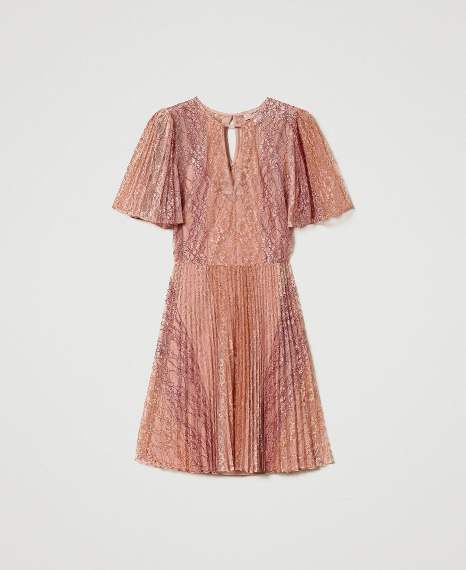 Short dress with pleated Chantilly lace