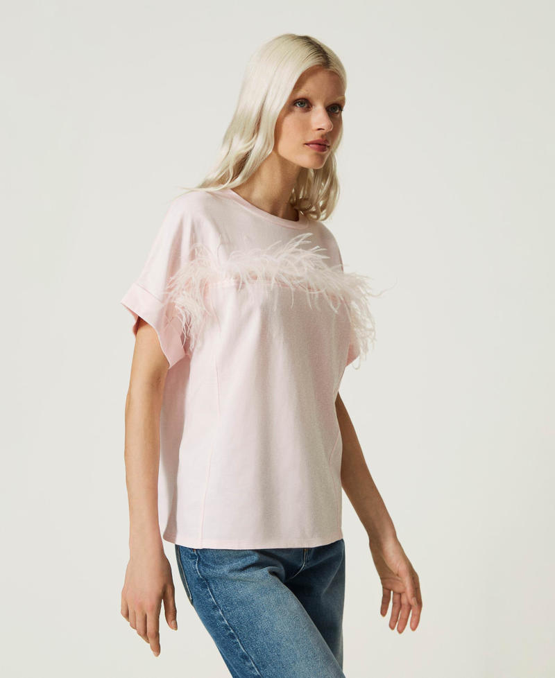 T-shirt con piume