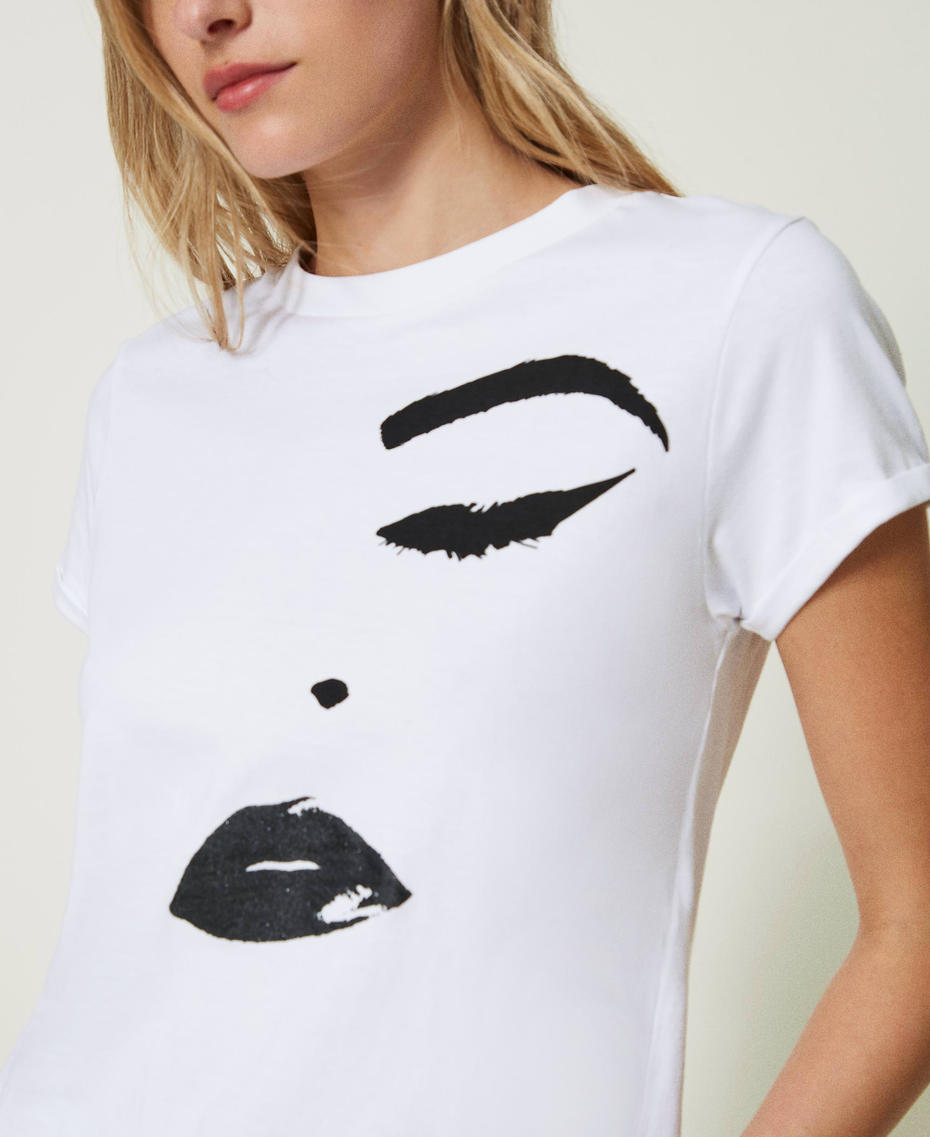 Regular t-shirt with print White Woman 232TP2380_00001_04