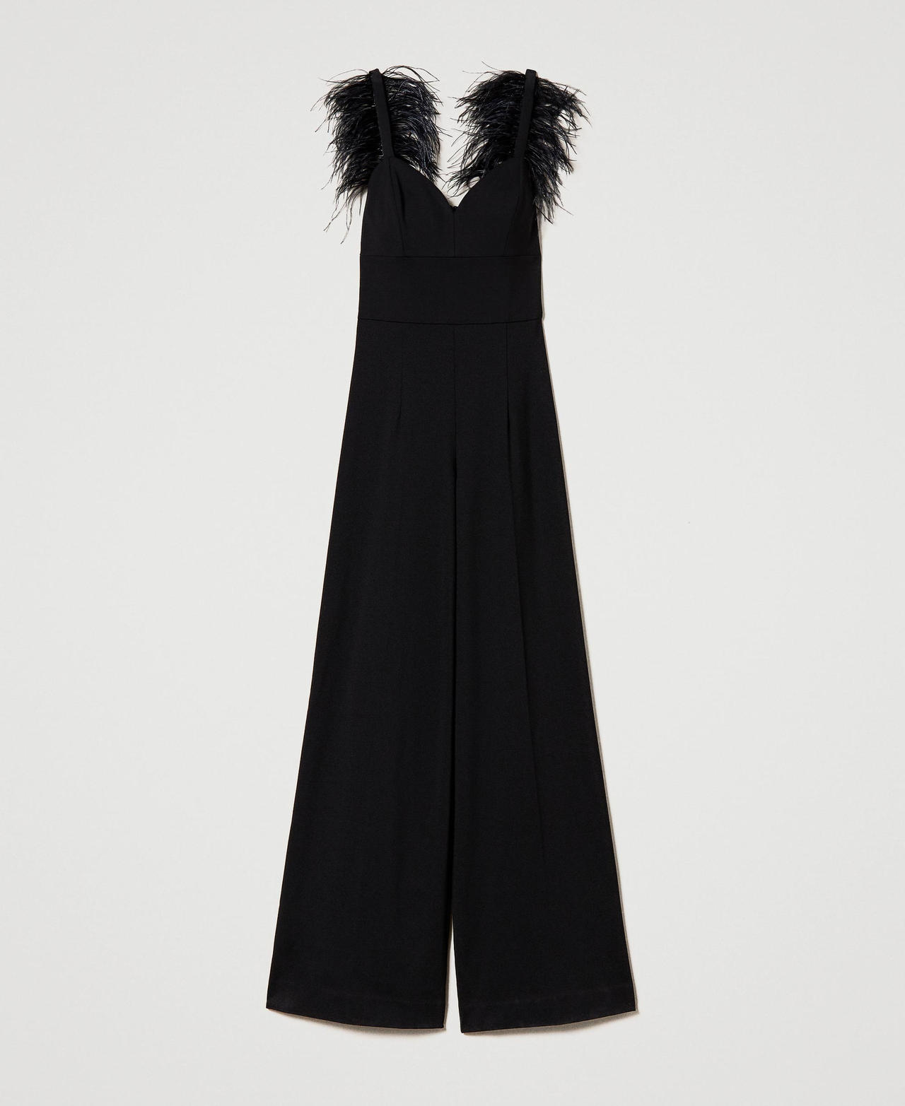 Long jumpsuit with feathers