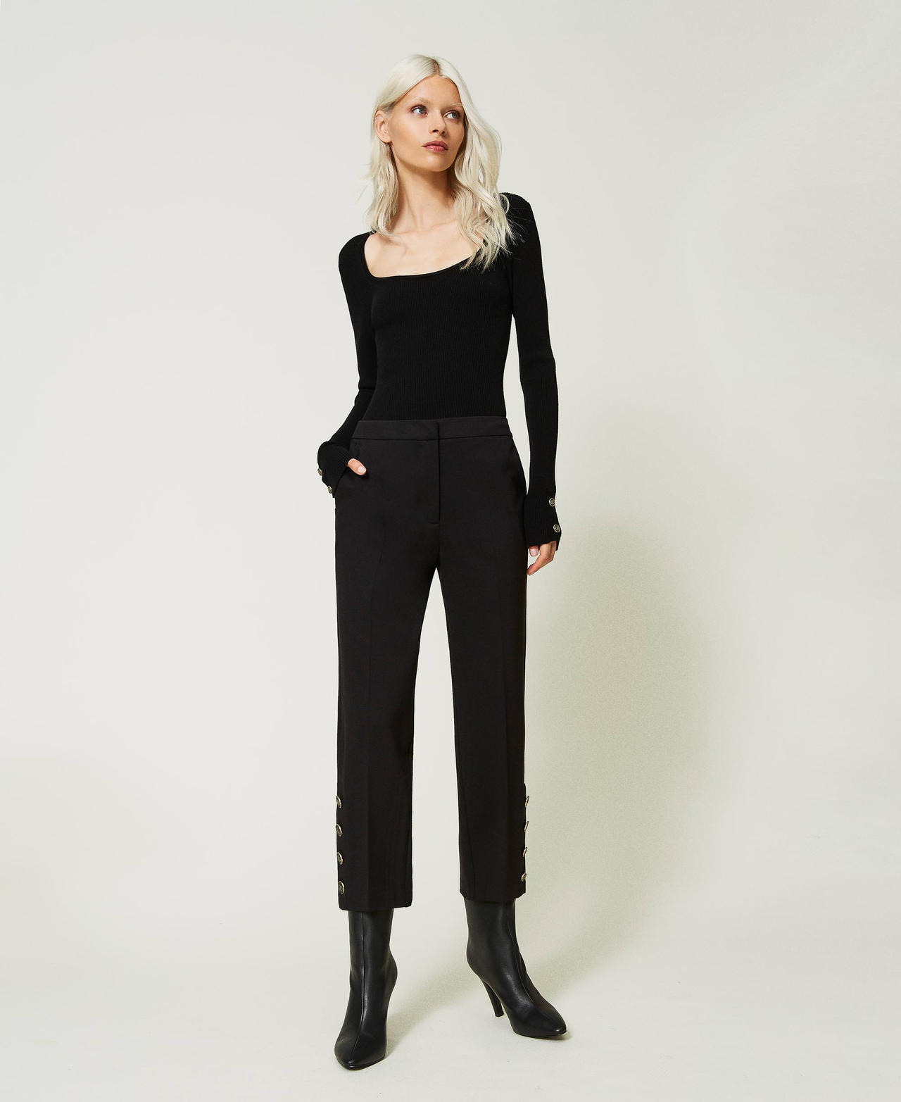 Pantaloni cropped zara new arrivals