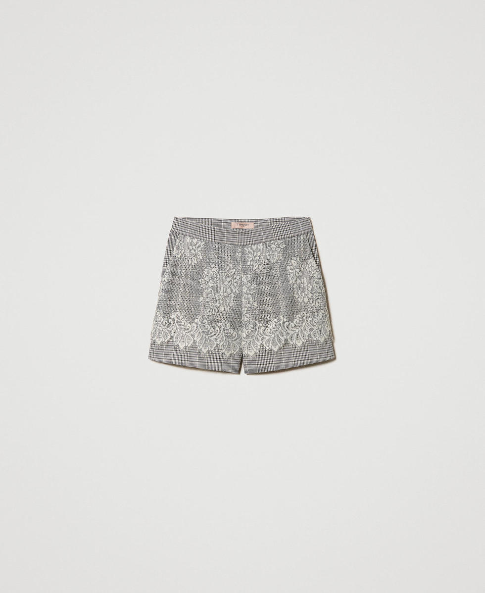 Glen plaid shorts with lace