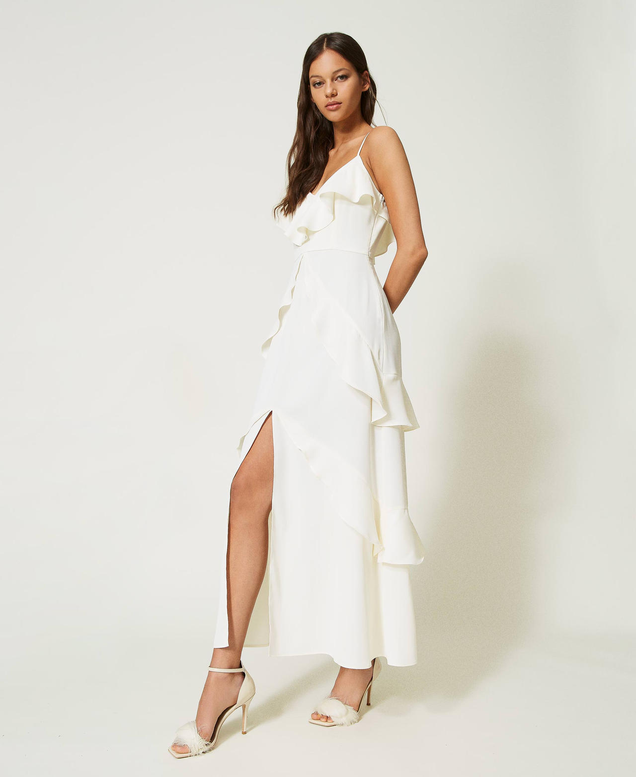 Robe nuisette en crêpe cady avec volants