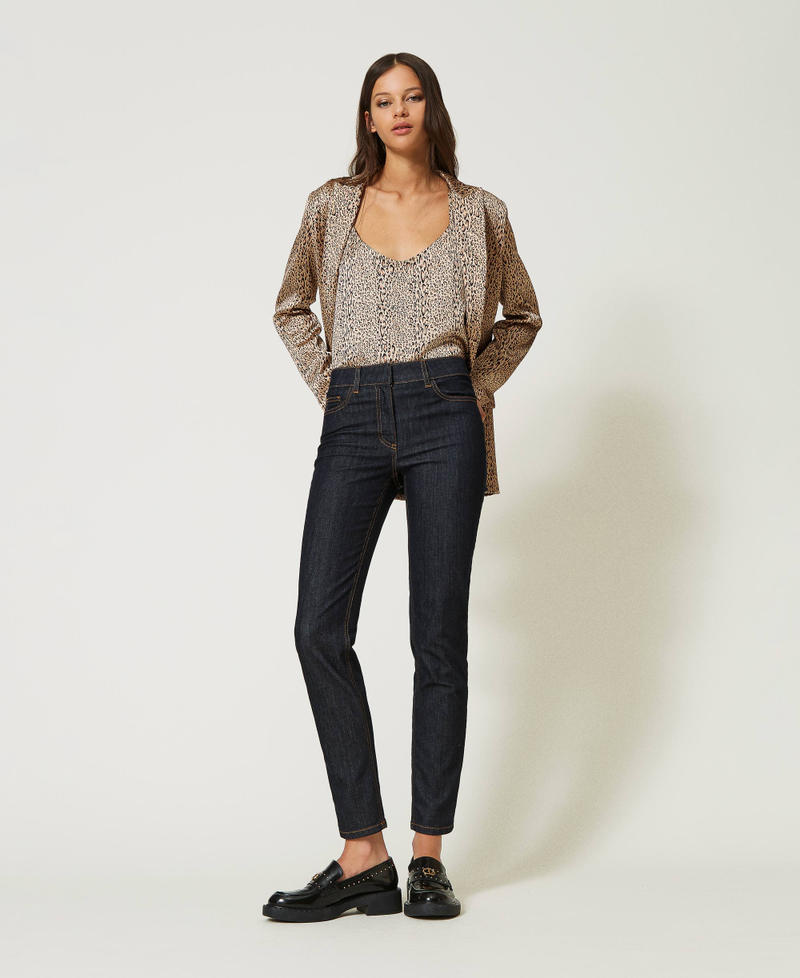 Top en satin animalier