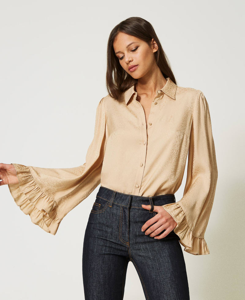Jacquard animal print shirt Camel Light Woman 232TP2763_10858_01