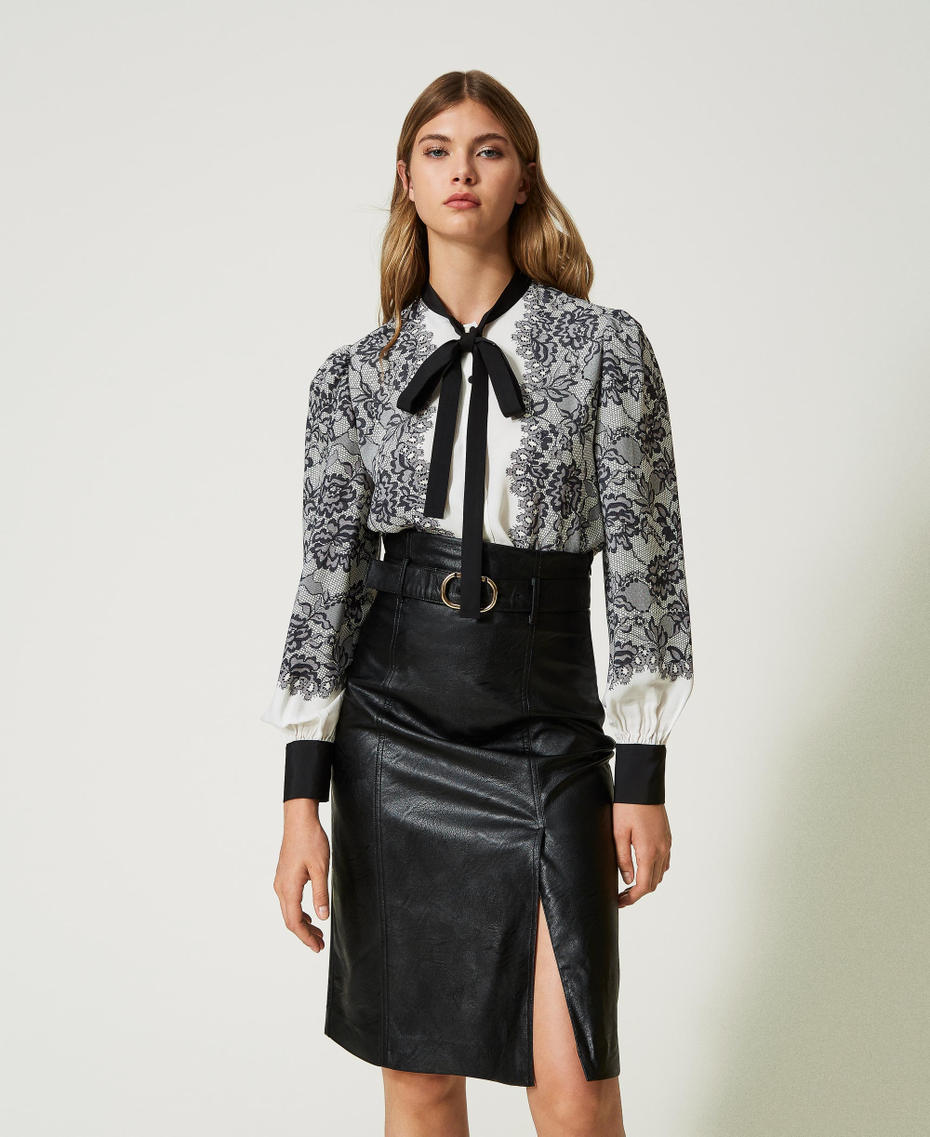 Printed cr&ecirc;pe de Chine shirt