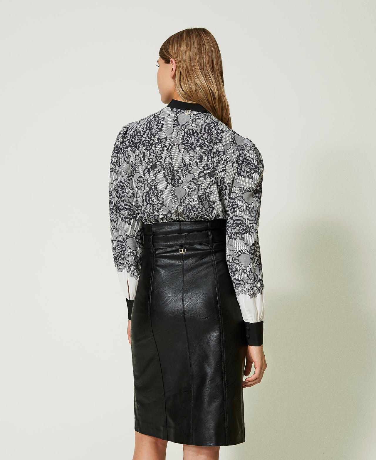 Printed cr&ecirc;pe de Chine shirt