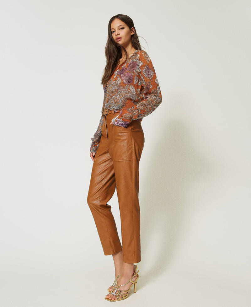 Pantalon effet cuir avec boucle