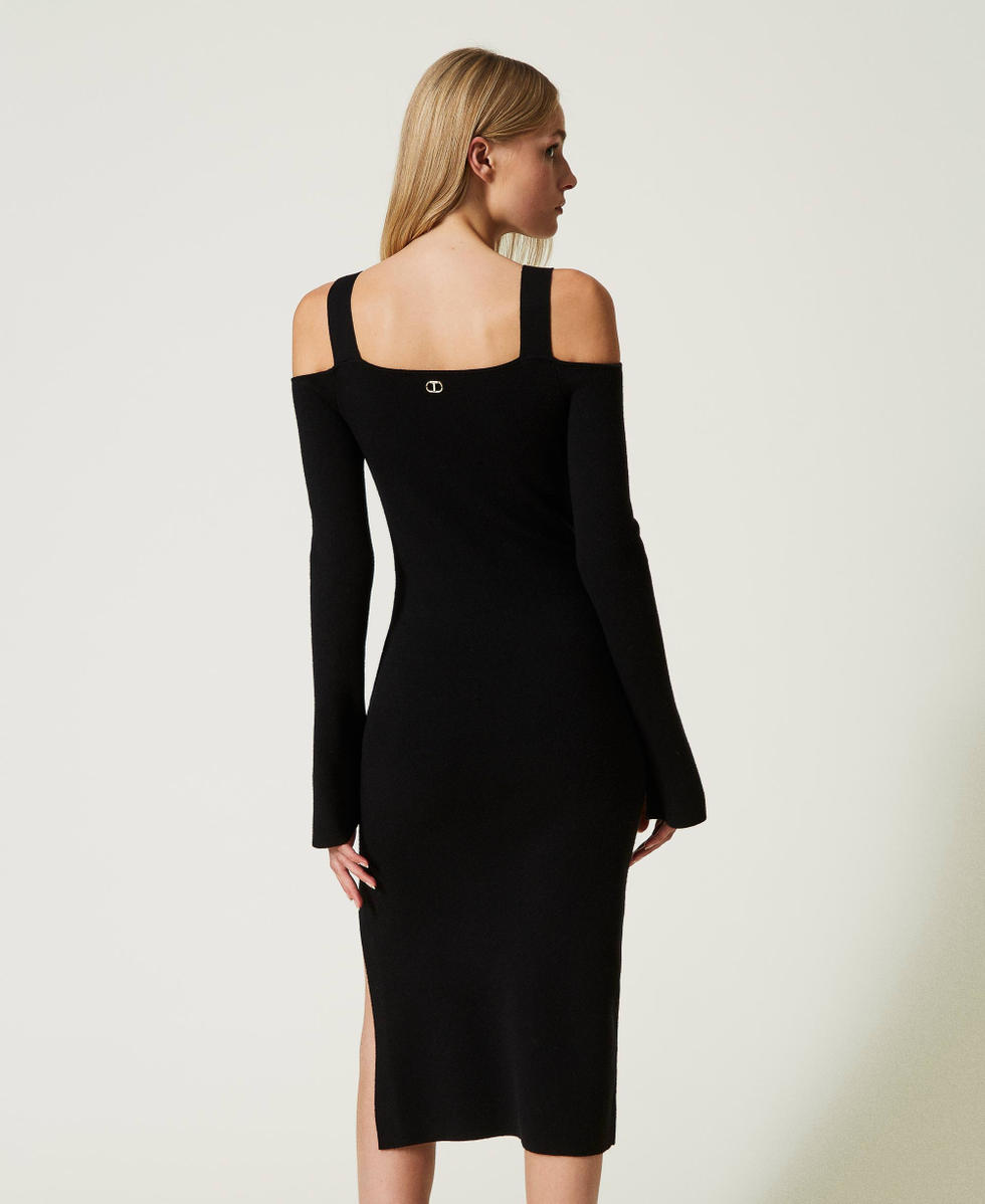Midi knit dress with slit