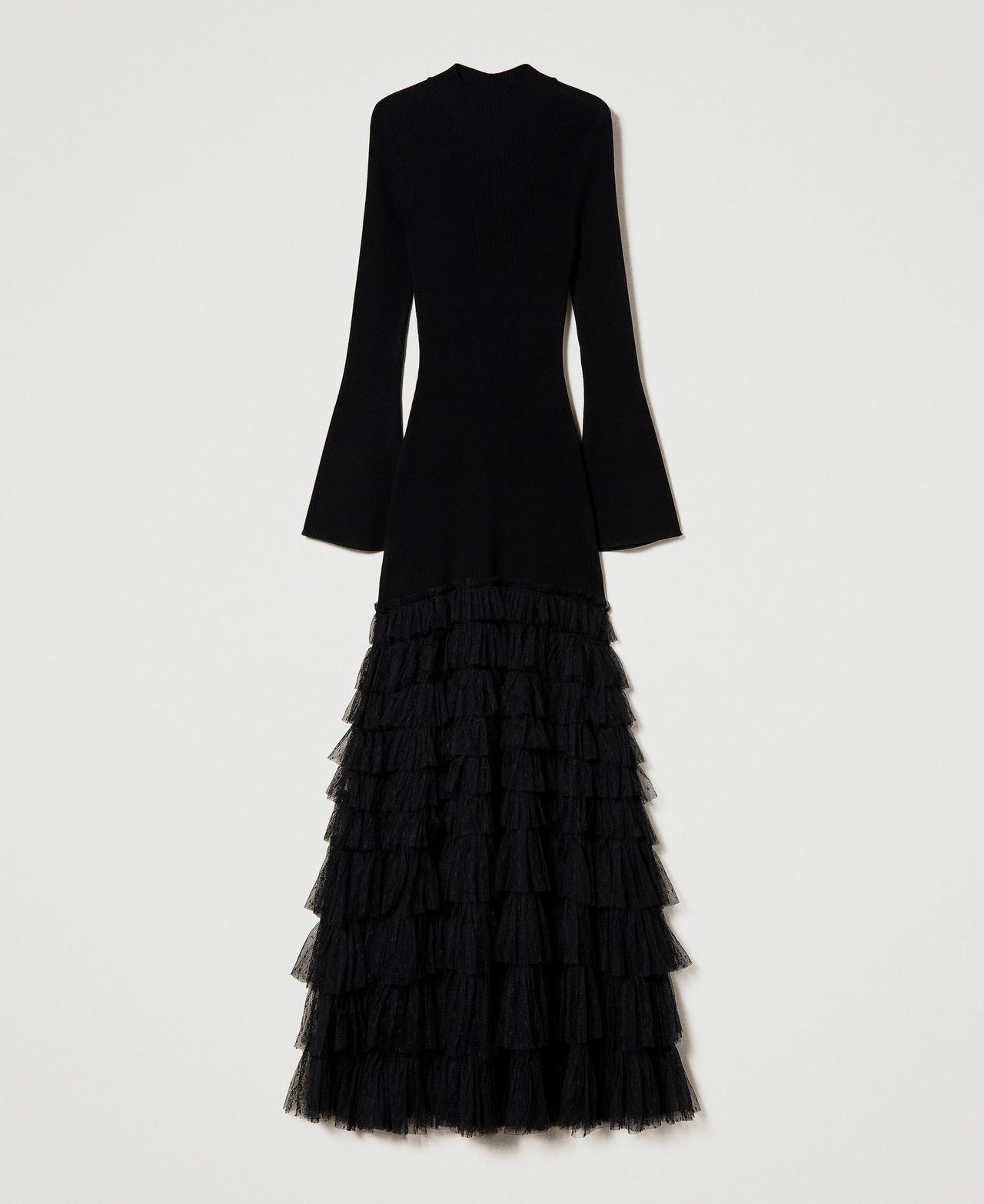 Robe longue en maille avec volants en tulle