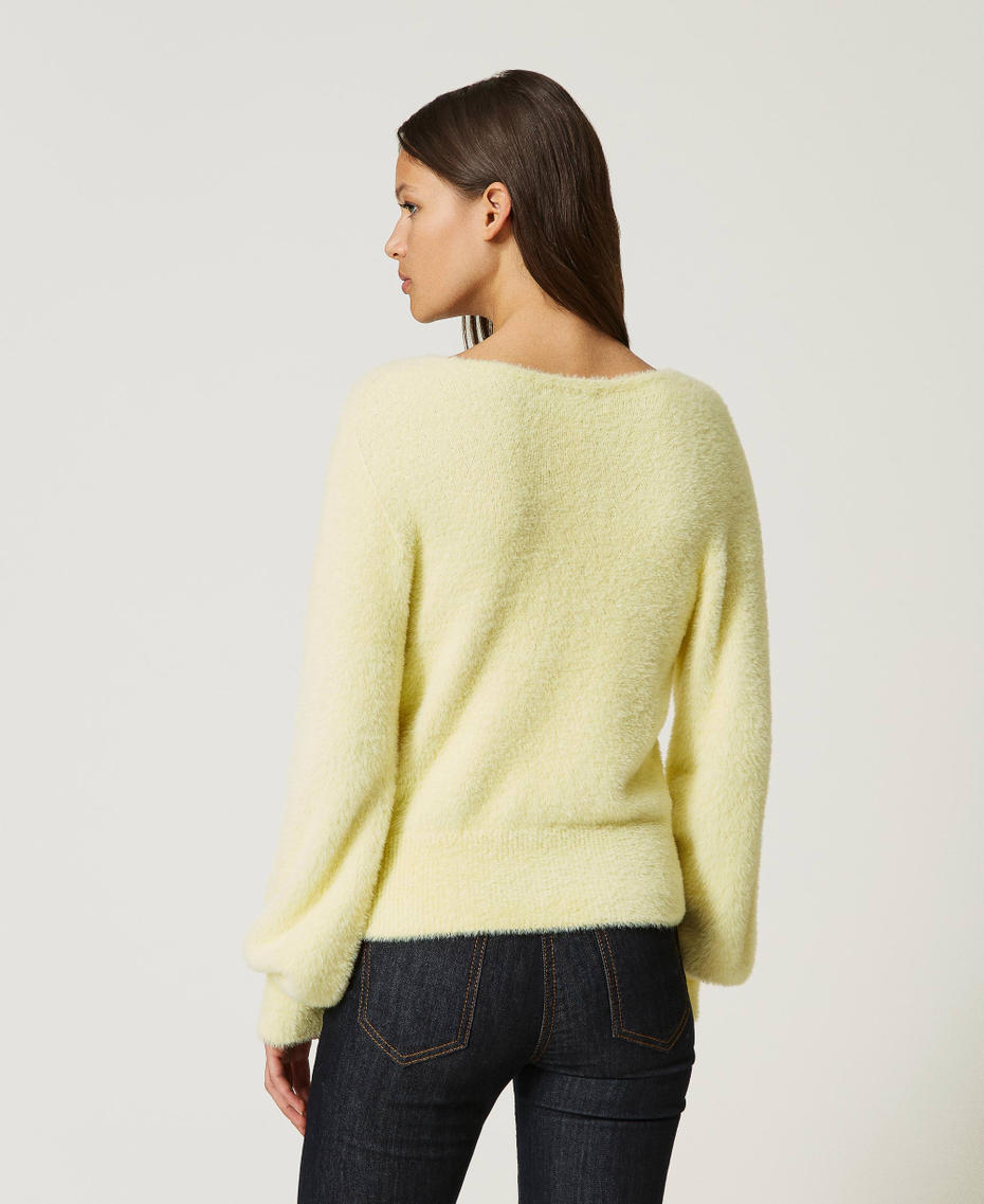 Pull sans coutures en point fourrure