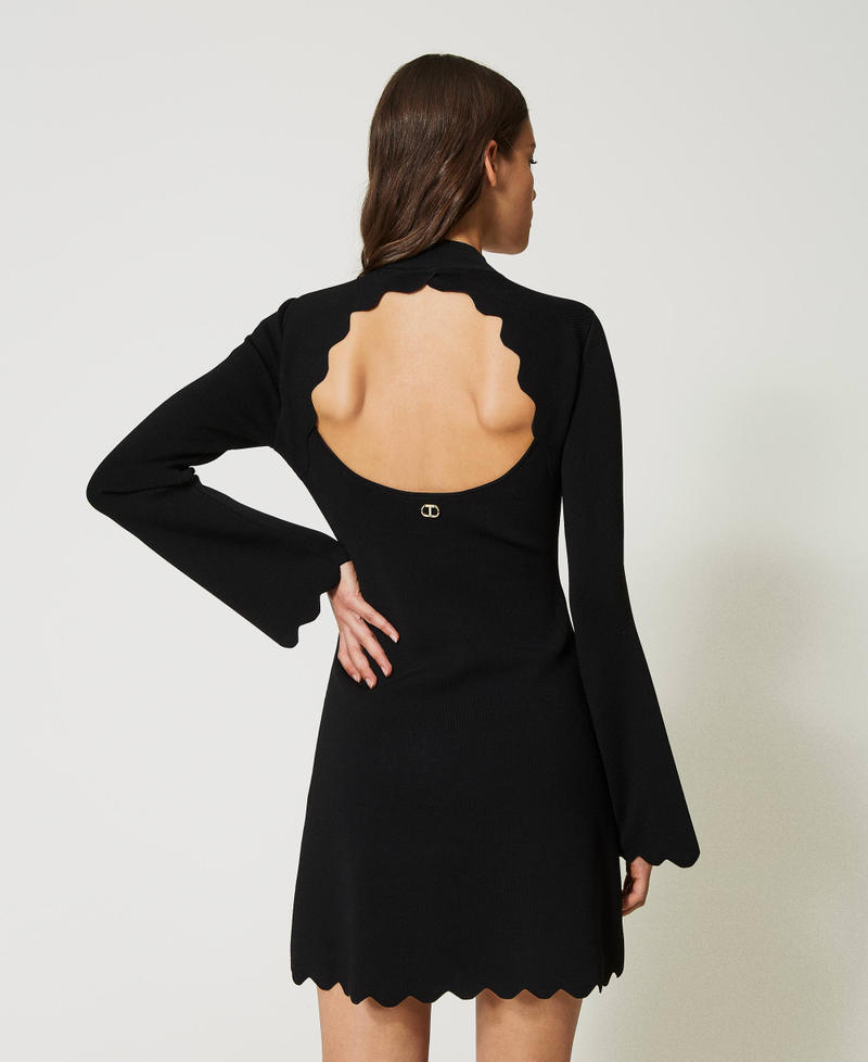 Robe courte en maille avec bords festonnés Noir Femme 232TP3145-03