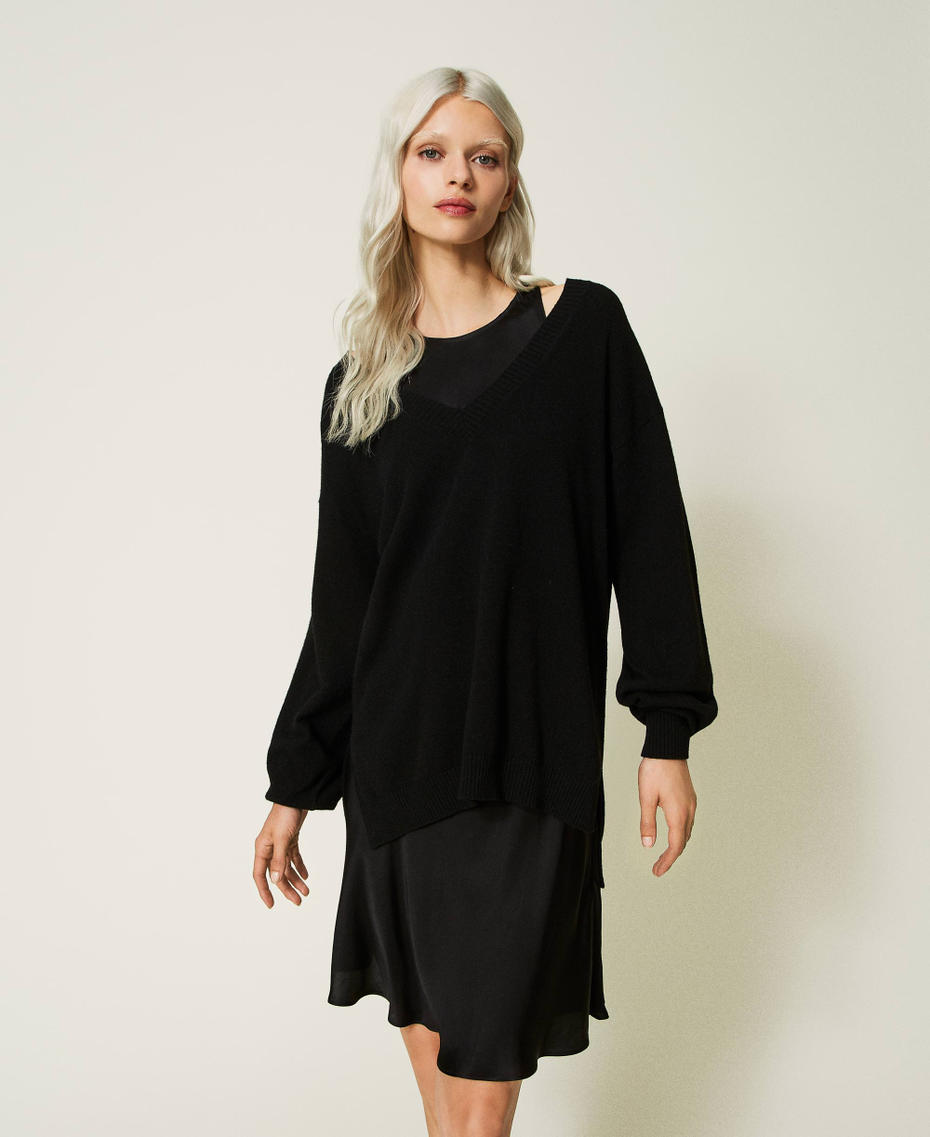 Maxijersey de lana mixta y vestido de raso Negro Mujer 232TP3211-01