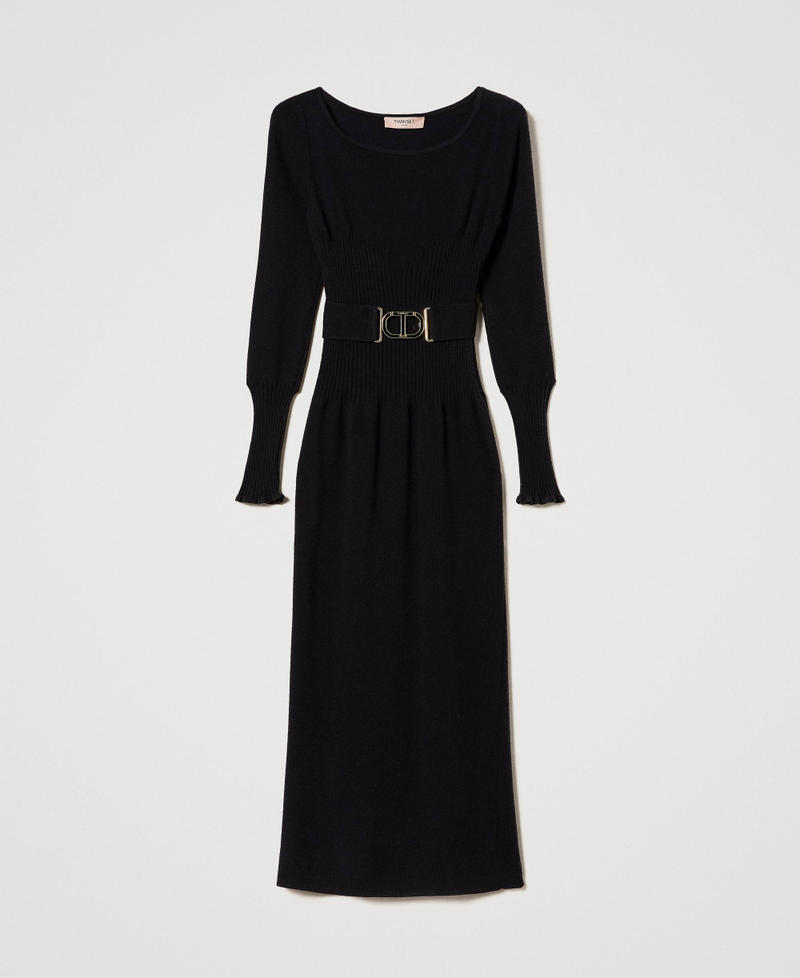 Vestido midi de punto ajustado con hebilla Oval T