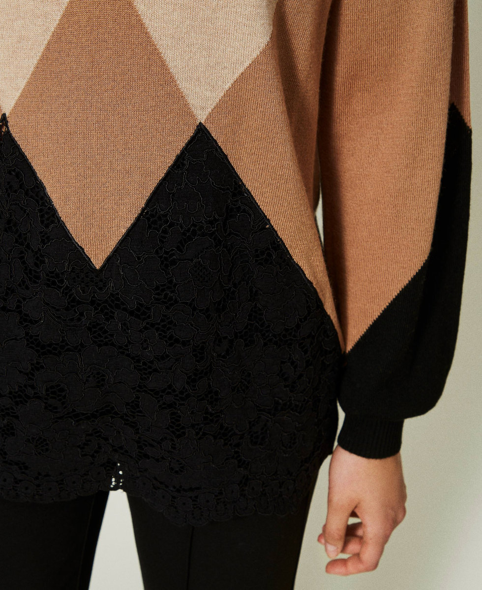 Wool blend maxi jumper with lace