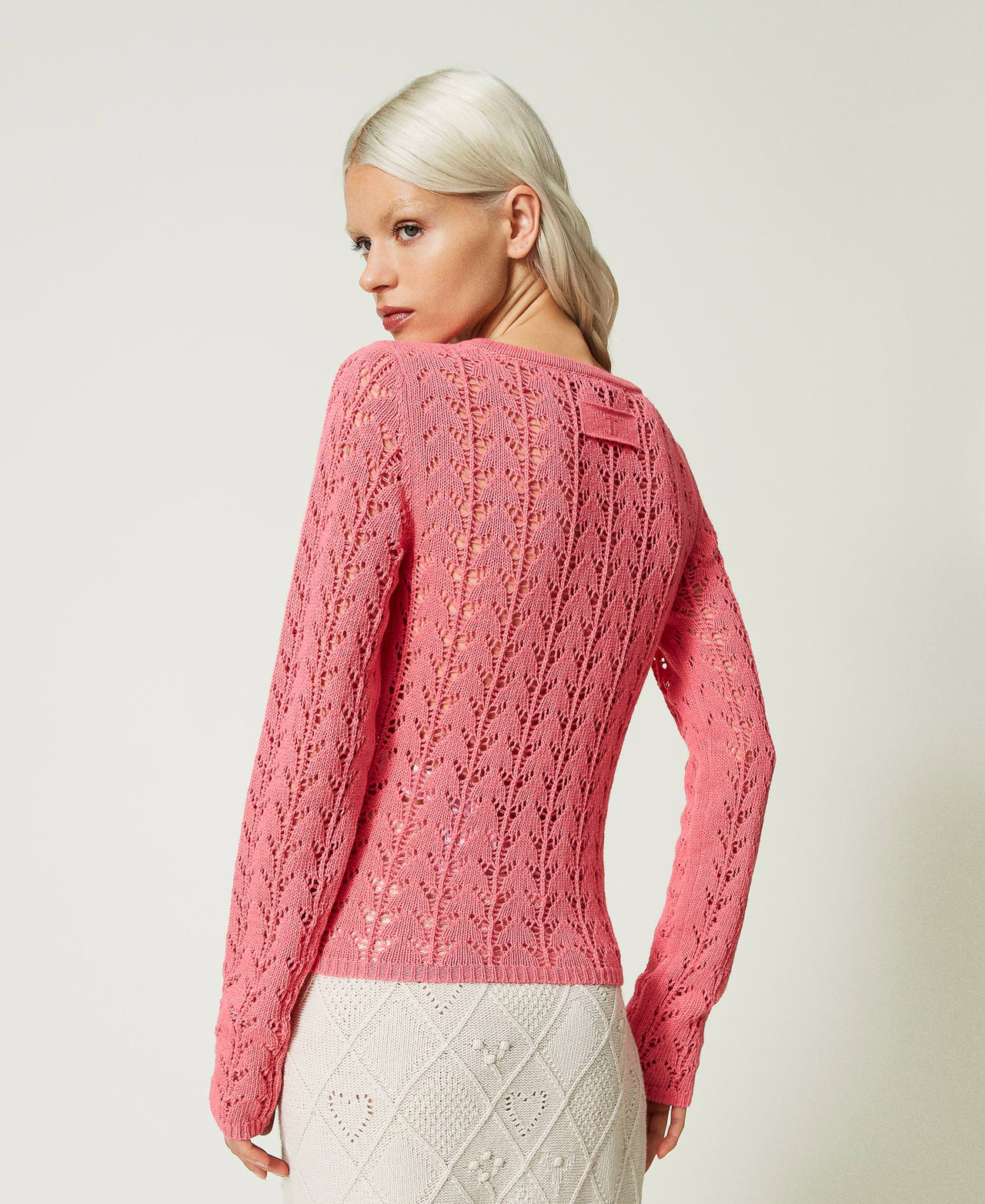 Figurbetonter Pullover aus Treeblend-Garn Neonrosa Frau 232TP3481-03