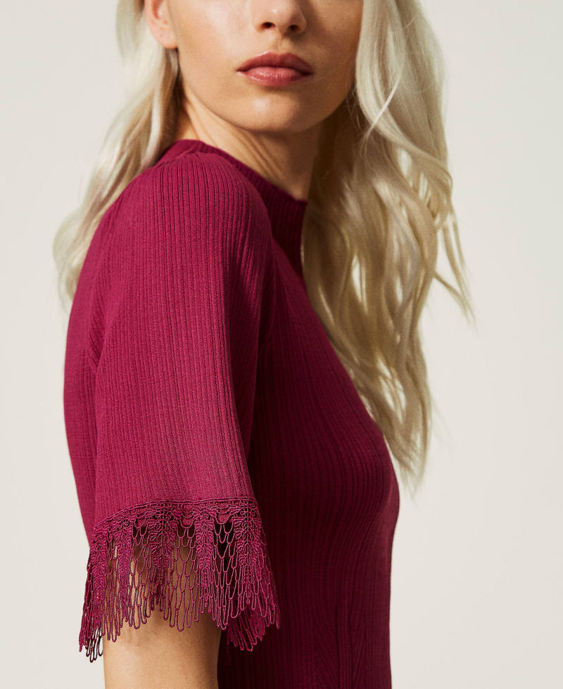 Ribbed jumper with lace "Raspberry Radiance" Purple Woman 232TP3490-04
