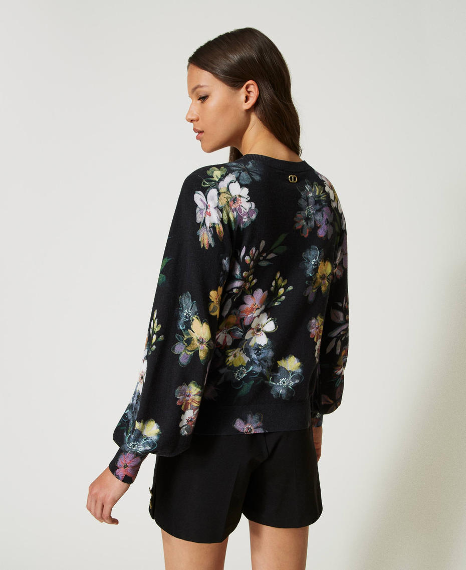 Regular jumper with floral print Black Floral / Multicolour Print Woman 232TP3565-03