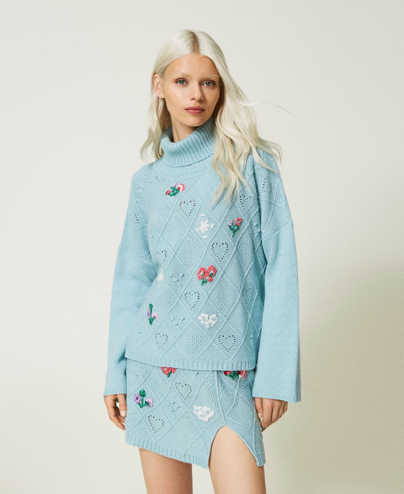 Treeblend yarn jumper with handmade embroidery Acquamarine Woman 232TP3660_00107_01