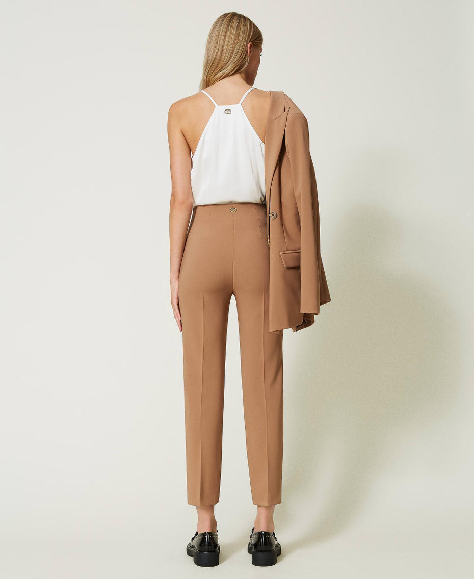 Cr&ecirc;pe cady cigarette trousers